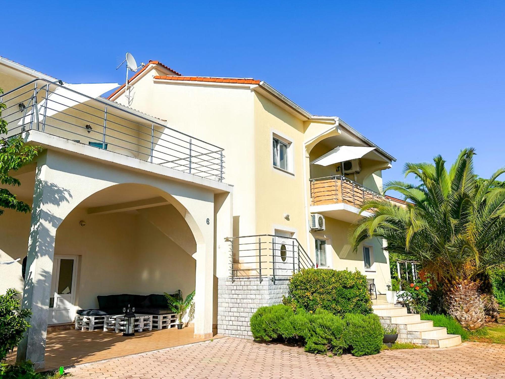 Sunside Apartments Pula Exterior foto