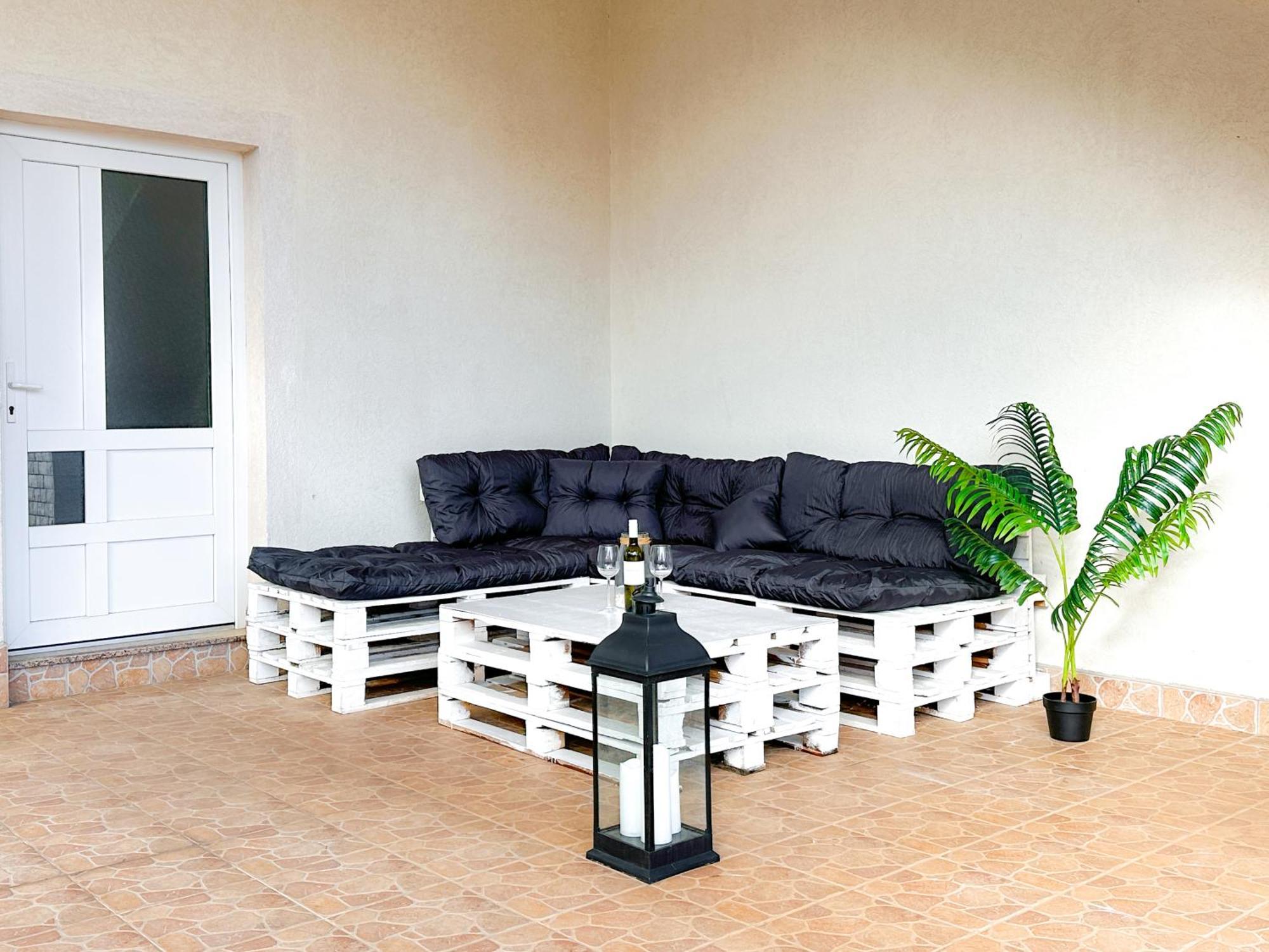 Sunside Apartments Pula Exterior foto